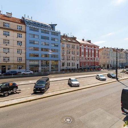 Brand New Studio Apartment #21 With Free Secure Parking In The Center Πράγα Εξωτερικό φωτογραφία